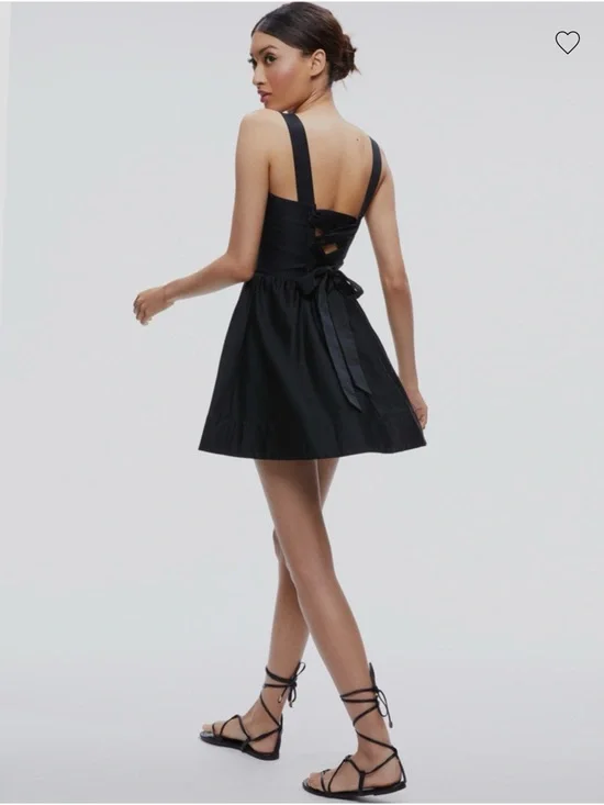 $398 Alice + Olivia Black Square-Neck Mini Dress - Picture 2 of 9